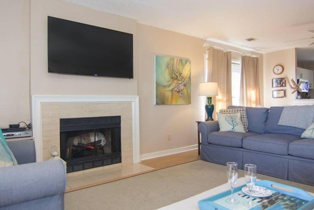 Pelican Point Unobstructed Beach Views Beach Access Out Back Door! Harbor Island Exterior photo
