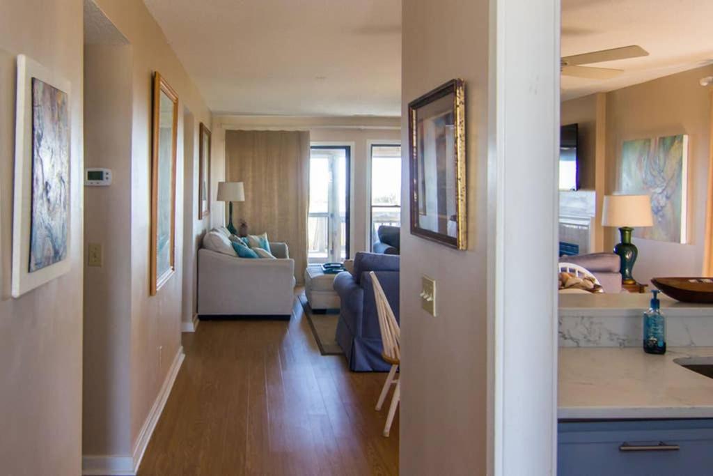 Pelican Point Unobstructed Beach Views Beach Access Out Back Door! Harbor Island Exterior photo
