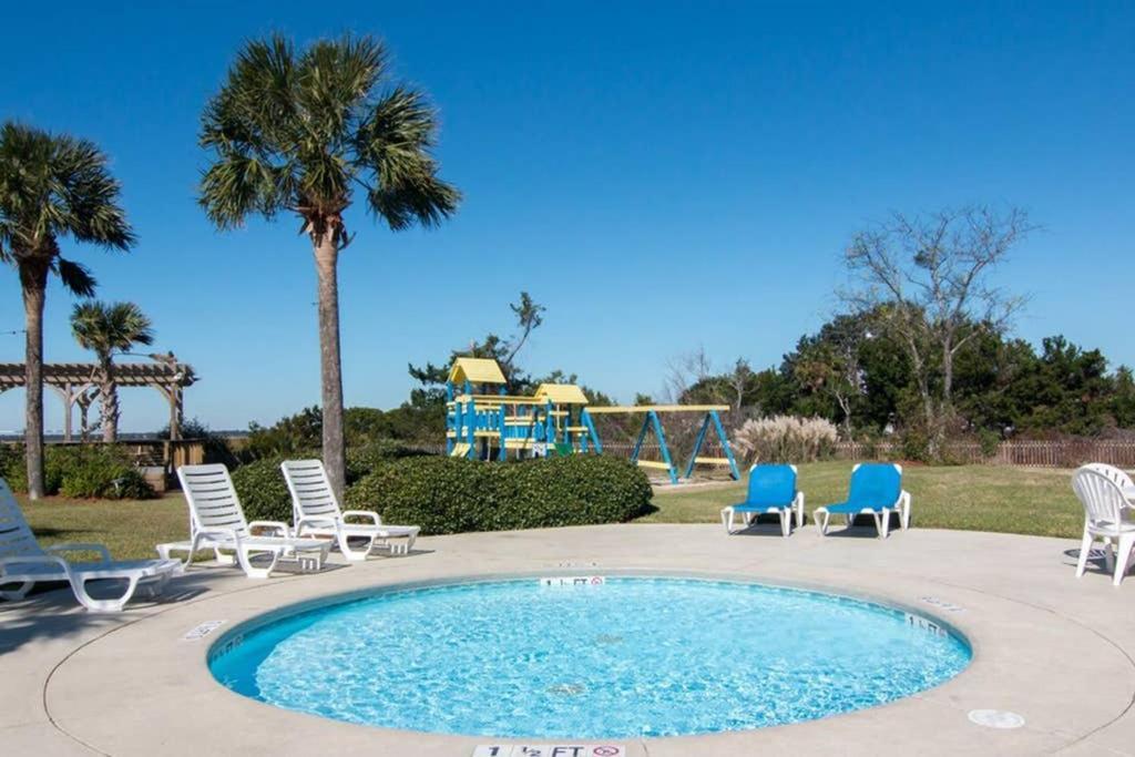 Pelican Point Unobstructed Beach Views Beach Access Out Back Door! Harbor Island Exterior photo
