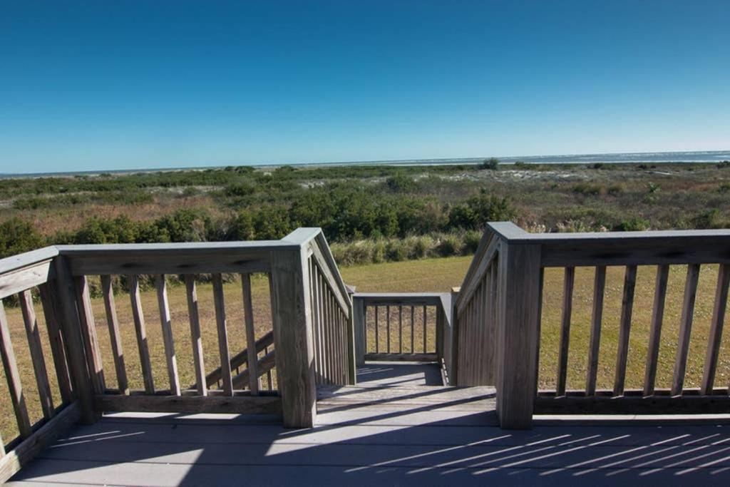 Pelican Point Unobstructed Beach Views Beach Access Out Back Door! Harbor Island Exterior photo